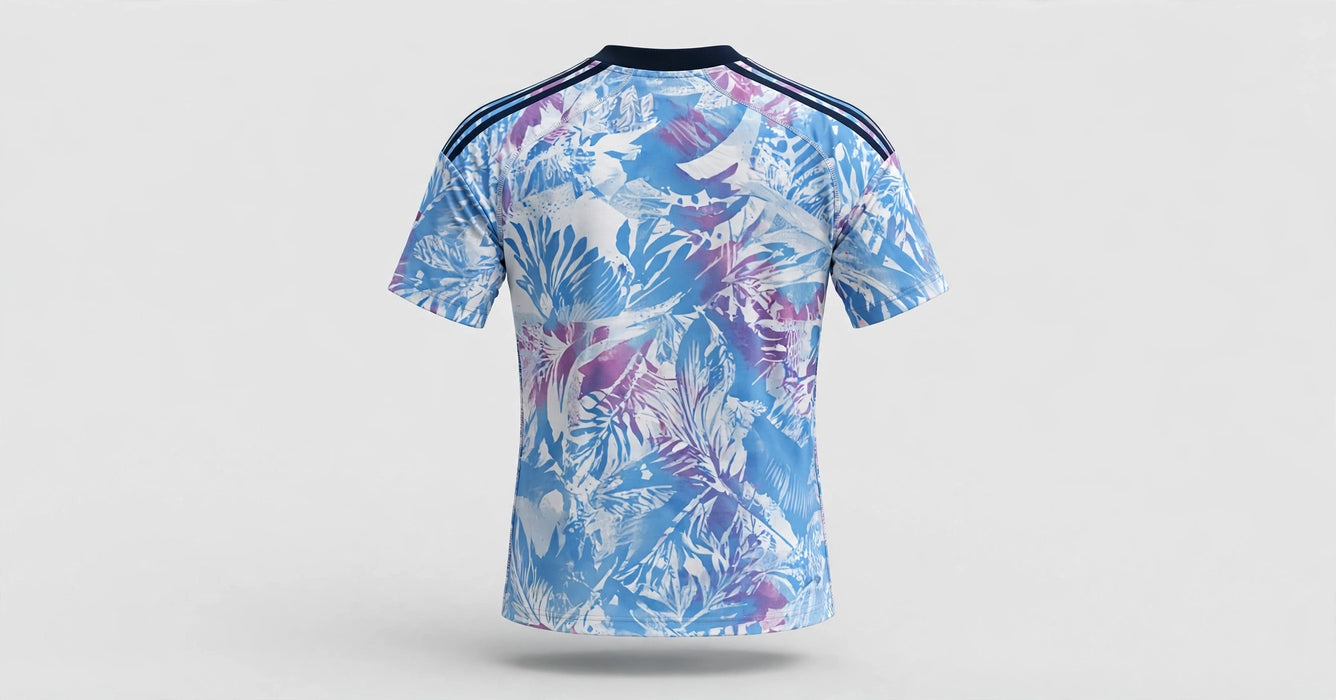 Light blue patterned jersey detail view